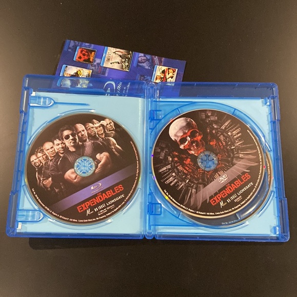 The Expendables - Blu-ray & DVD Combo Set - Picture 3 of 4